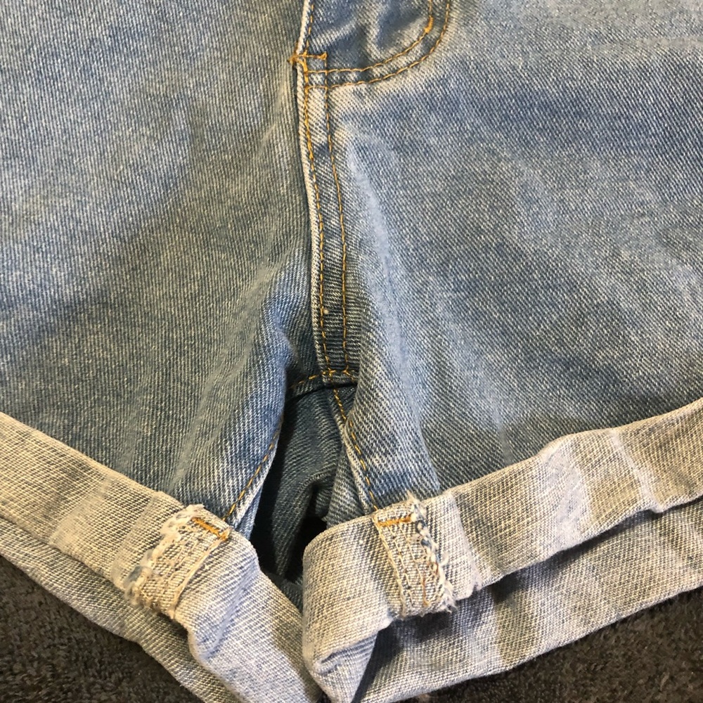 SHEIN • Rolled Cuff Denim Shorts - Picture 6 of 13